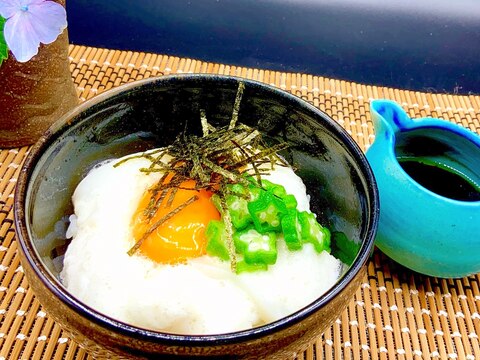 特製タレで♡ネバトロイカ丼